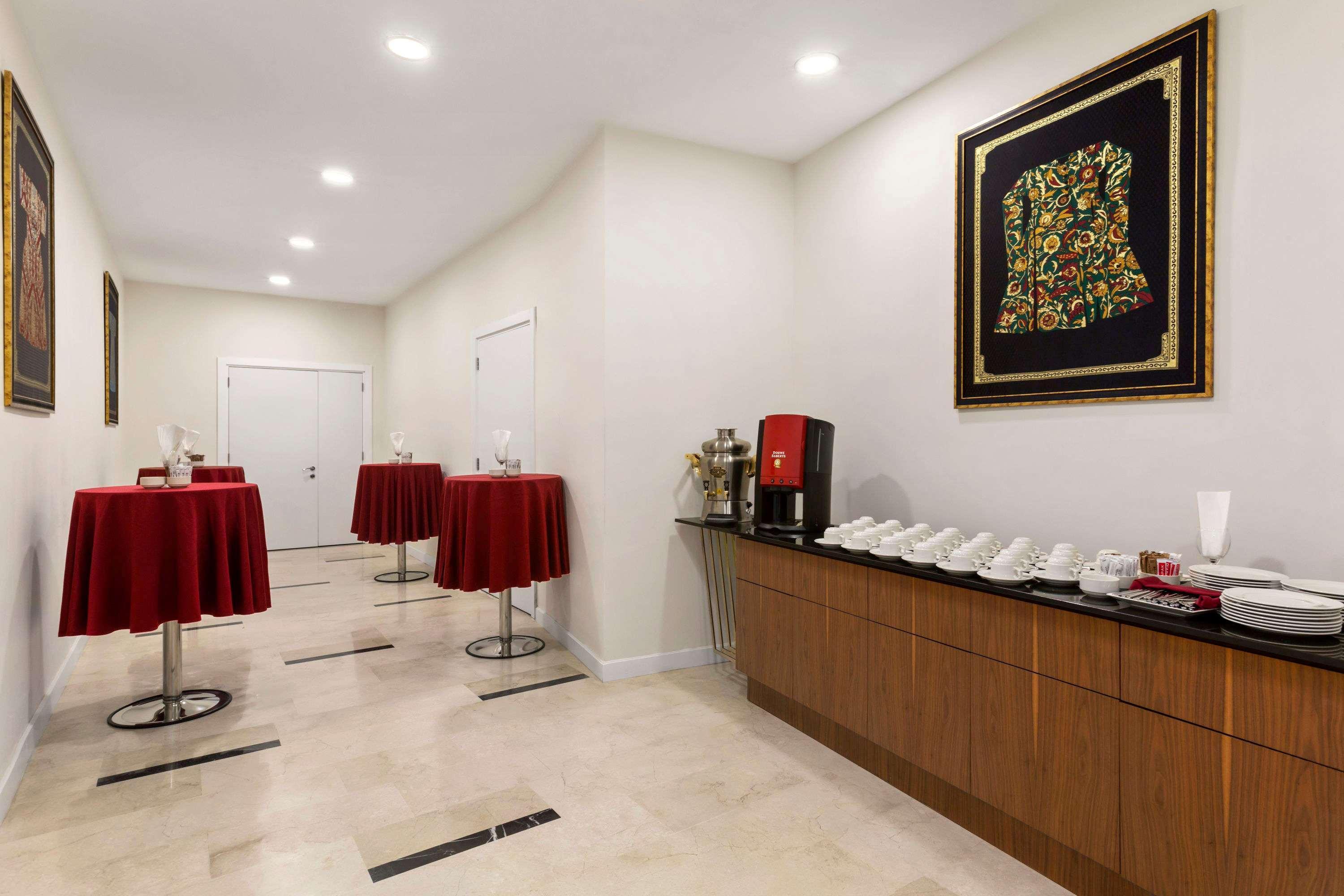 Ramada Encore Istanbul Kartal Eksteriør billede
