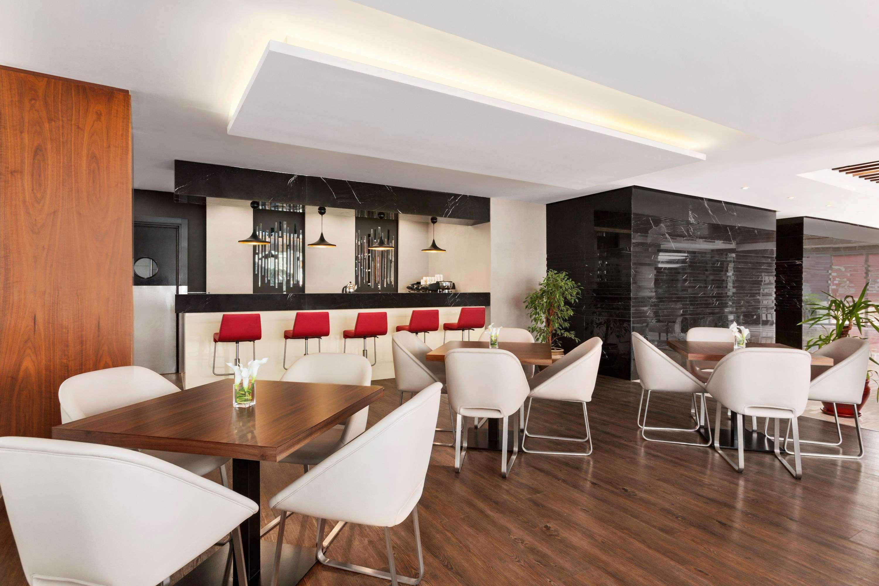 Ramada Encore Istanbul Kartal Eksteriør billede