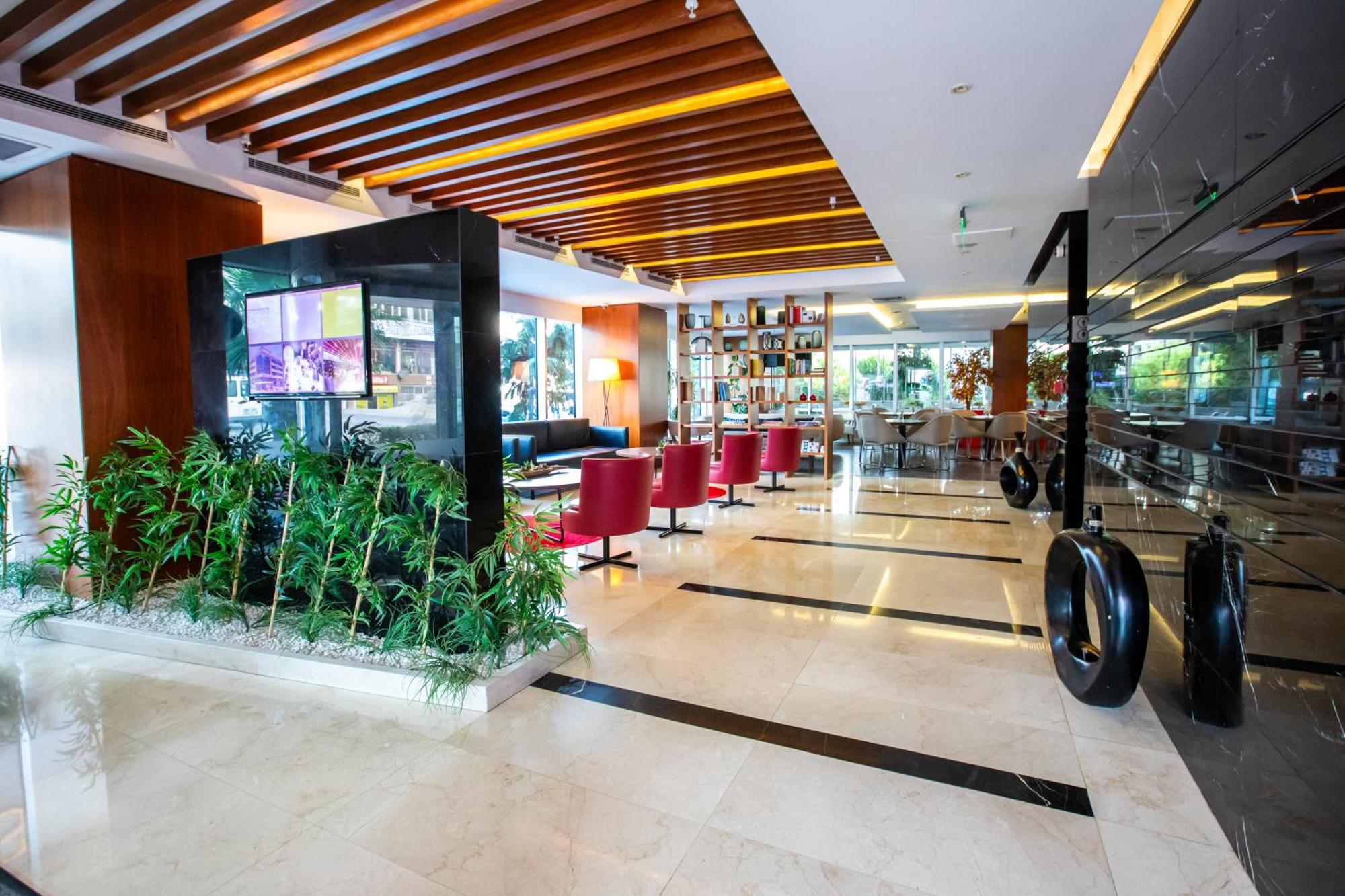 Ramada Encore Istanbul Kartal Eksteriør billede