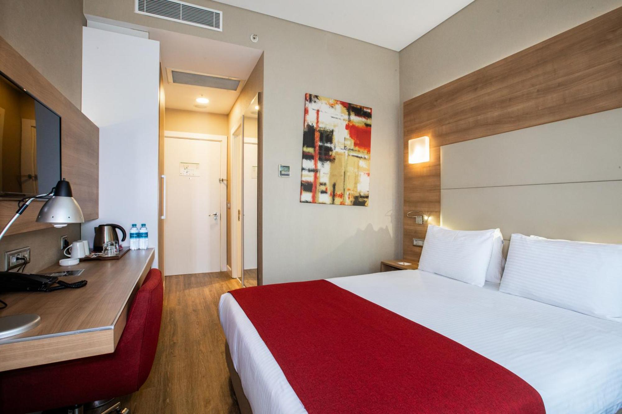 Ramada Encore Istanbul Kartal Eksteriør billede