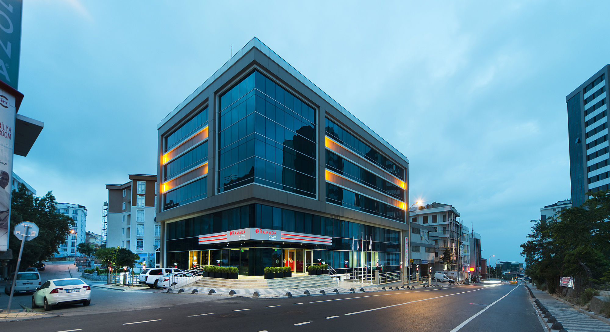 Ramada Encore Istanbul Kartal Eksteriør billede